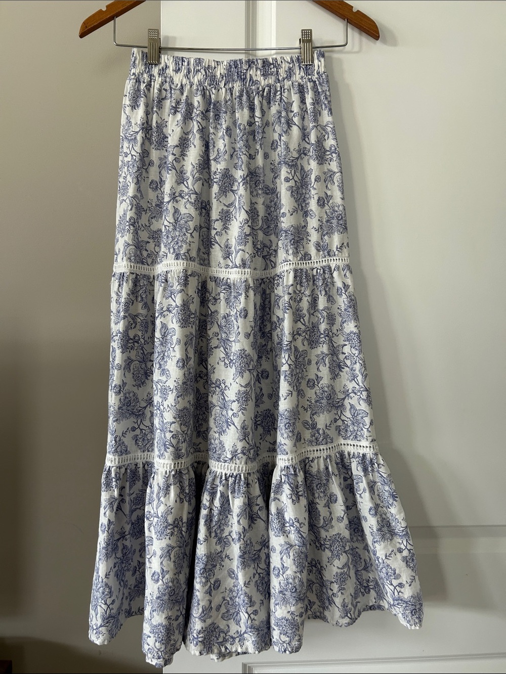 Cynthia Rowley Tiered Toile Print Maxi Skirt Small w MEASUREMENTS Lavender/Blue - Picture 2 of 11